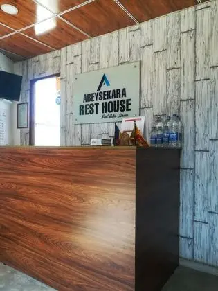 Abesekara Rest House - Lobi