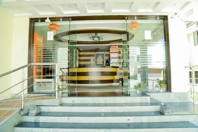 Hotel Abi Krishna - Lobi