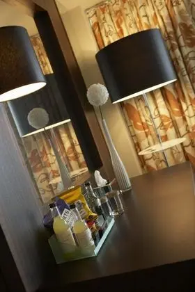 Abode Chester - Oda