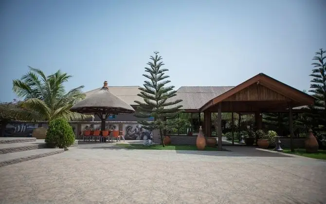 Aborigines beach resort