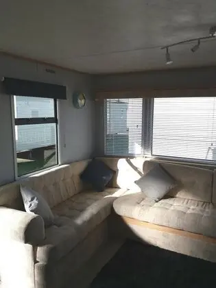 Above & Beyond Caravans4hire Lyons Robin Hood Rhyl - Oda Düzeni