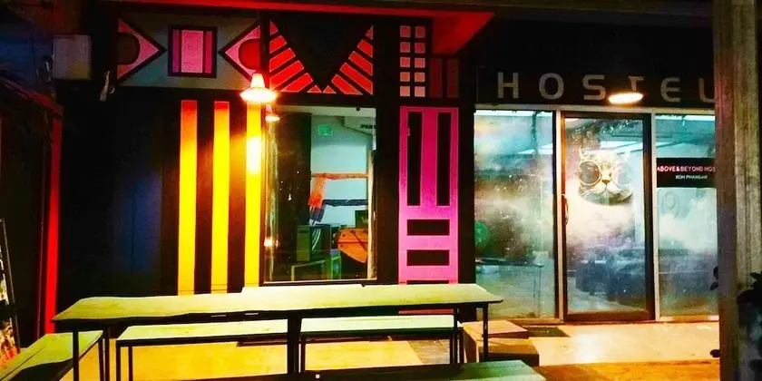 Above & Beyond Hostel - Dış Mekan