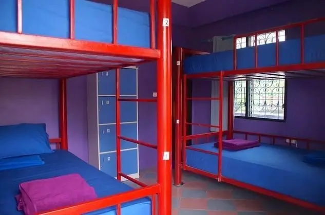 Above & Beyond Hostel - Öne Çıkan Resim