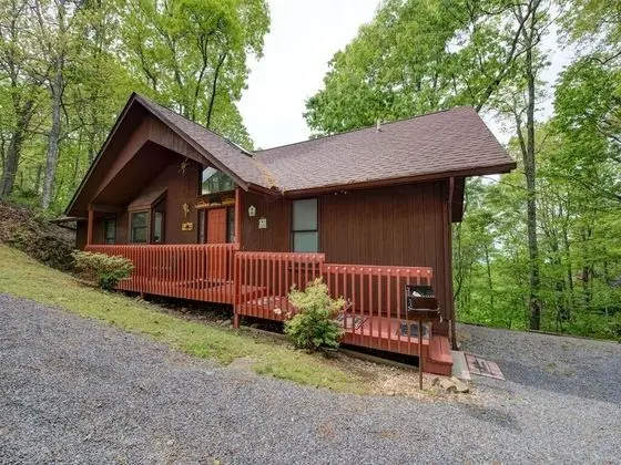 Above and Beyond by Jackson Mountain Homes - Öne Çıkan Resim