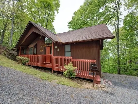 Above and Beyond by Jackson Mountain Homes - Öne Çıkan Resim
