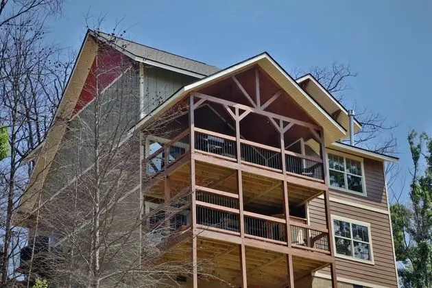 Above It All - Four Bedroom Cabin - Dış Mekan