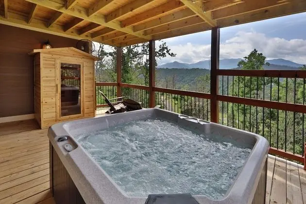 Above It All - Four Bedroom Cabin - Spa
