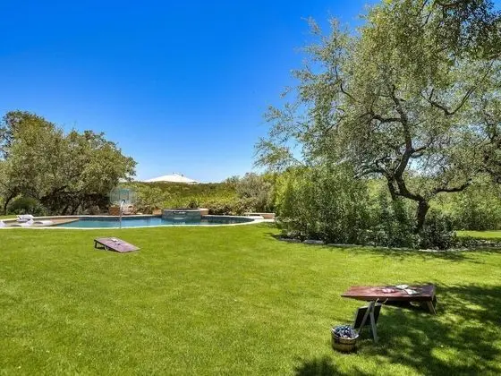 The Above Luxury Ranch Estate - Oda