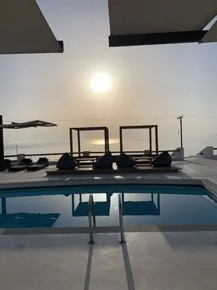 Abrazo Villas