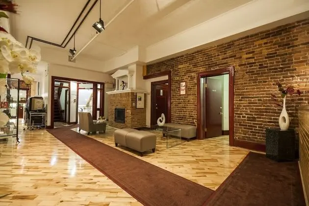 Hotel Abri du Voyageur - Lobi