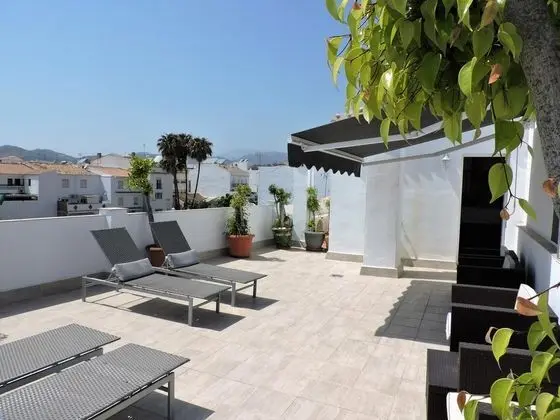 Abril Apartamentos