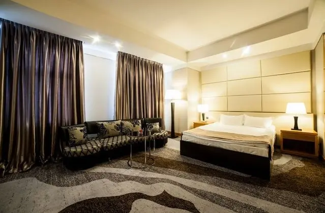 Absolute Hotel