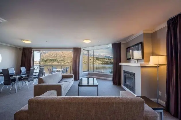Absolute Lakefront Living 2 Bedroom - İç Mekan