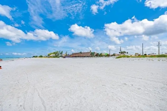 Absolute Paradise Ami-private Beach Access-water Views From Every Window-heated Pool- Walk To 14 Restaurants - Oda