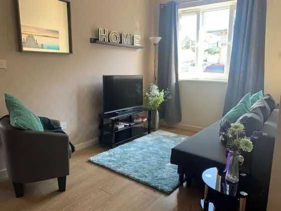 Absolute Stay in Sherwood-free Parking-east Midlands Airport-contractors-family - Oda