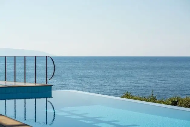 Absolute Villa by Stylish Stays - Havuz
