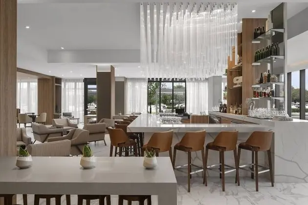 AC Hotel Fort Lauderdale Sawgrass Mills / Sunrise - Yerinde Yemek