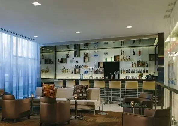 AC Hotel Kansas City Westport