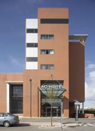 AC Madrid Alcalá de Henares - Dış Mekan