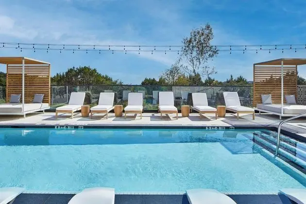 AC Hotel by Marriott Austin Hill Country - Havuz