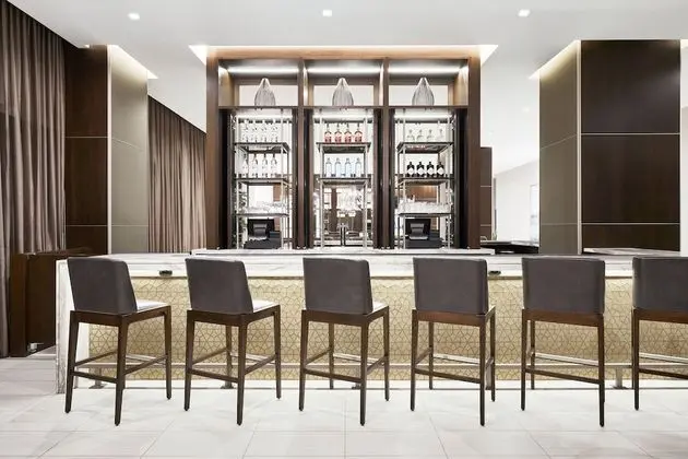 AC Hotel by Marriott Beverly Hills - Yerinde Yemek