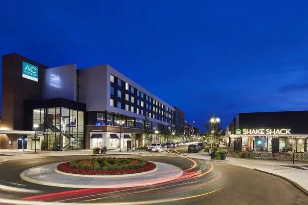 AC Hotel by Marriott Cleveland Beachwood - Dış Mekan