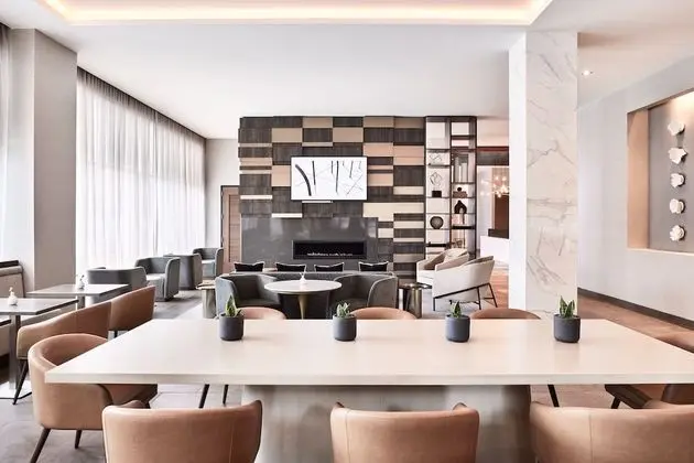 AC Hotel by Marriott Columbus Downtown - Yerinde Yemek