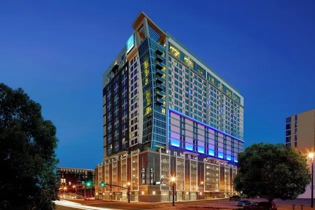 AC Hotel by Marriott Nashville Downtown - Dış Mekan