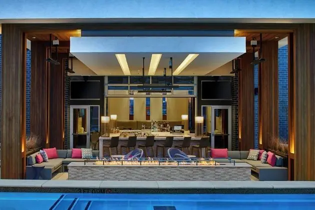 AC Hotel by Marriott Nashville Downtown - Havuz