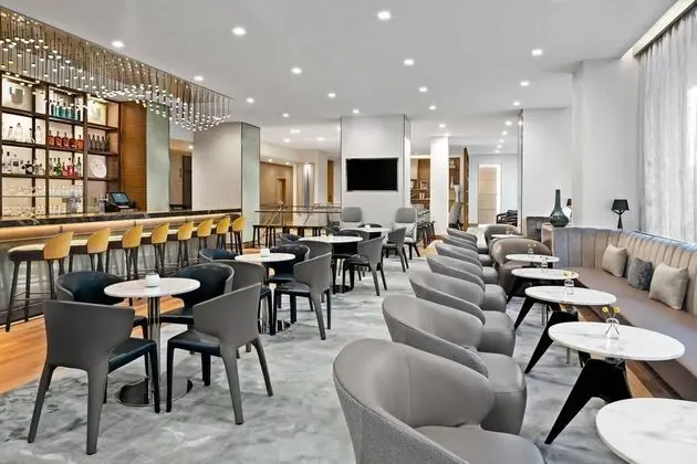 AC Hotel by Marriott Oakland Downtown - Yerinde Yemek