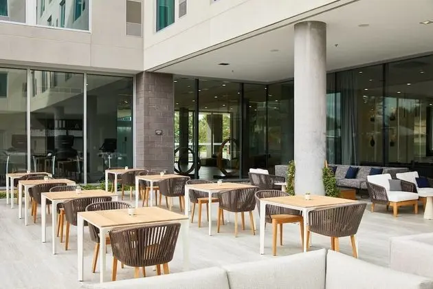 AC Hotel by Marriott Phoenix Biltmore - Dış Mekan