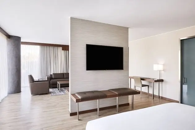 AC Hotel by Marriott Phoenix Biltmore - Oda