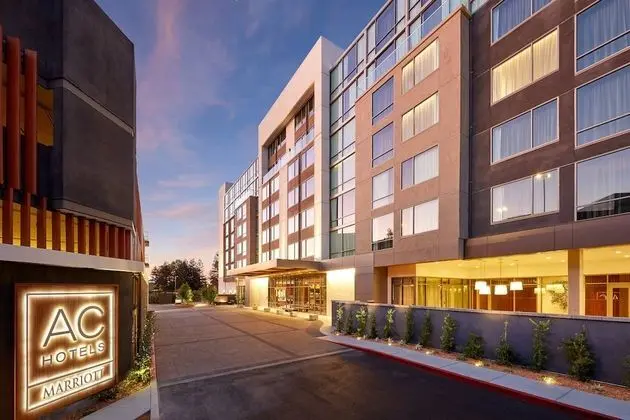 AC Hotel by Marriott San Jose Santa Clara