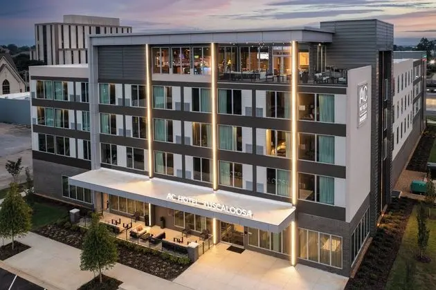 AC Hotel by Marriott Tuscaloosa Downtown - Dış Mekan