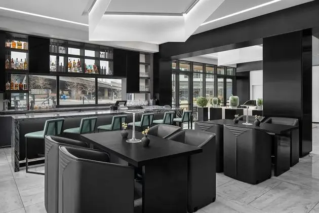 AC Hotel by Marriott Washington DC Capitol Hill Navy Yard - Yerinde Yemek