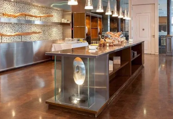 AC Palacio Universal