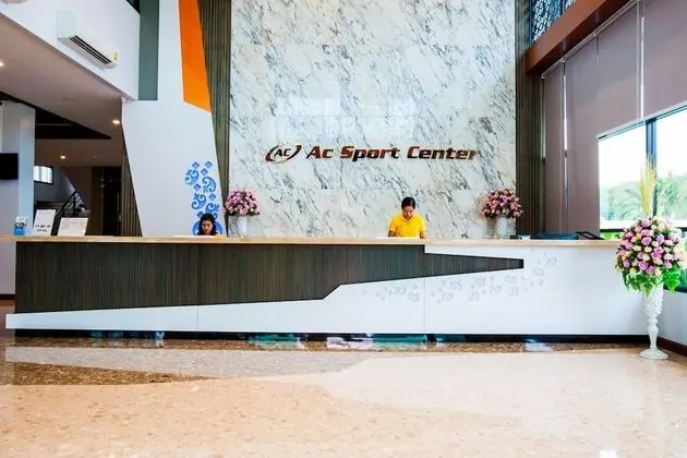 AC Sport Center & Hotel - Lobi