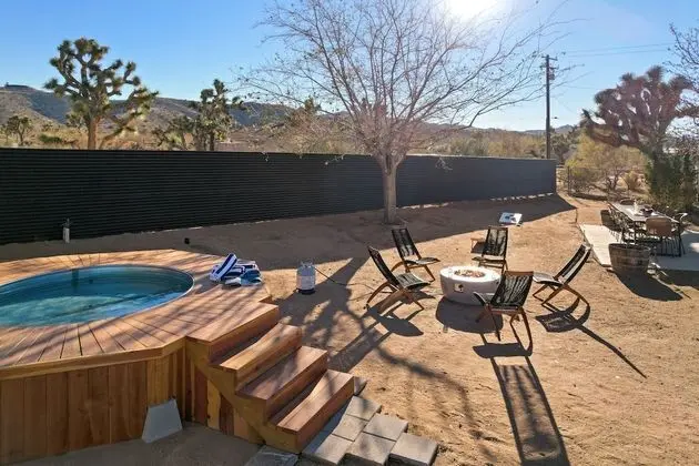 Acacia By Avantstay Modern J Tree Escape w/ Cowboy Pool, Fire Pit, Ping Pong & Pool Table - Öne Çıkan Resim
