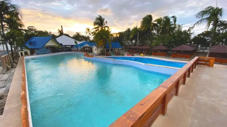 Acacia Hotel Bacolod - Havuz