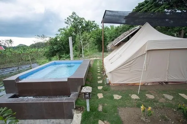 The Acacia Glamping Park - Havuz