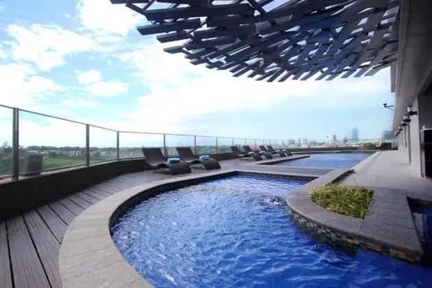 Acacia Hotel Manila - Havuz