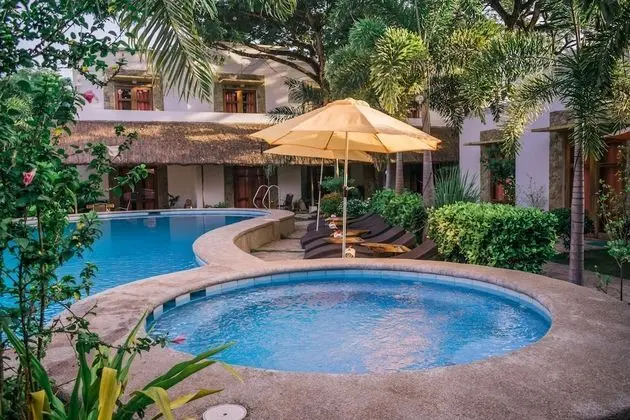 Acacia Tree Garden Hotel - Havuz