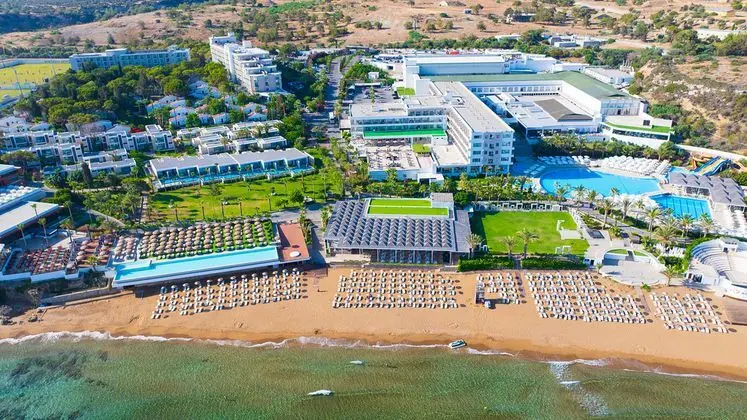 Acapulco Resort Convention & Spa