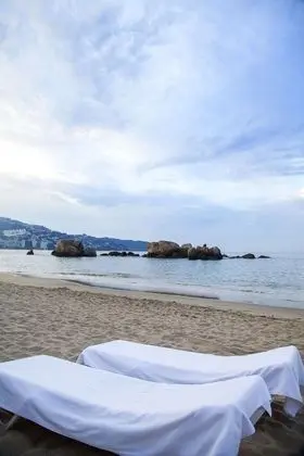 Acapulco Vacation Club at Fiesta Americana - Plaj