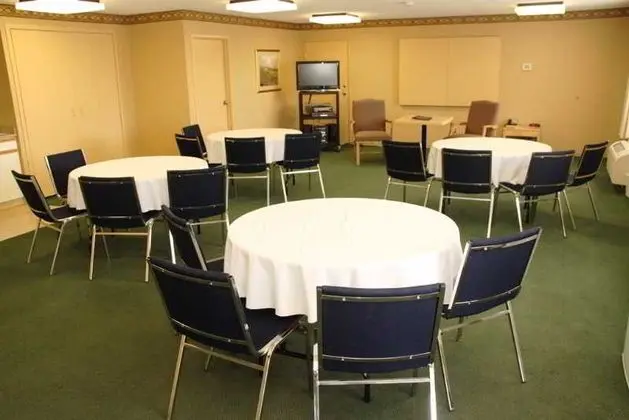 Accent Inn Kamloops - İş / Konferans