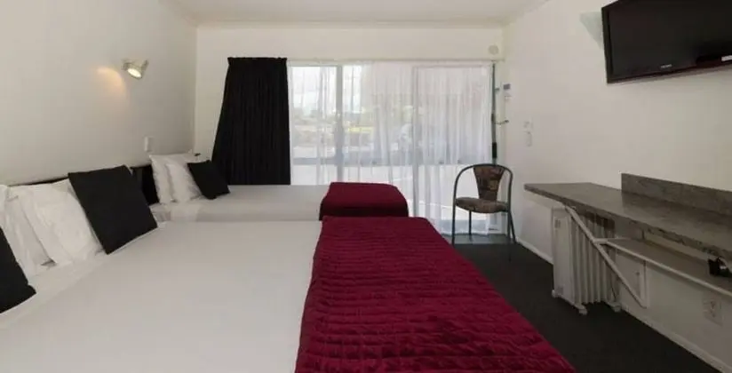 Accolade Lodge Motel - Oda