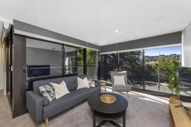 Accommodate Canberra Midnight Apartments