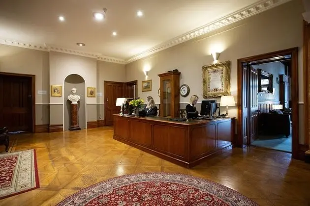 Accommodation at Salomons Estate - Lobi