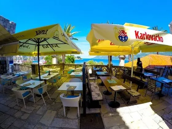 Accommodation Vitaic - Yerinde Yemek