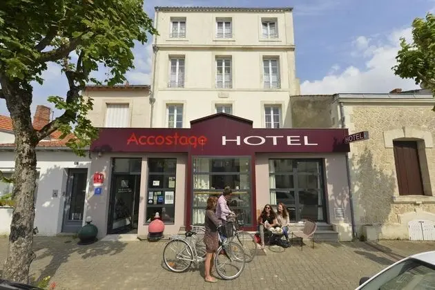 Accostage Hotel
